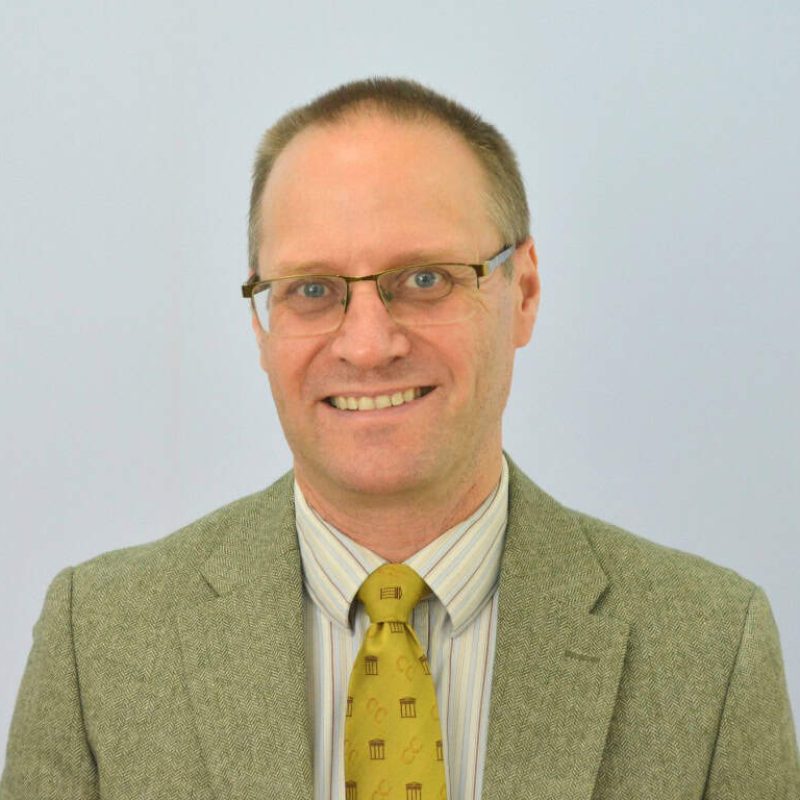Phil Outram rrkyiog62e50ahsv8gvwq0skb05vd9uoyu7136hrgg
